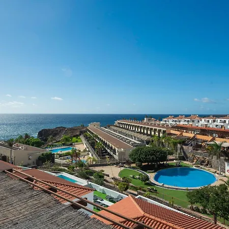 Penthouse Amarilla Golf - 7 Pools-