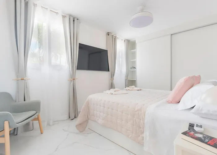 Penthouse Amarilla Golf - 7 Pools- סן מיגל דה אבונה