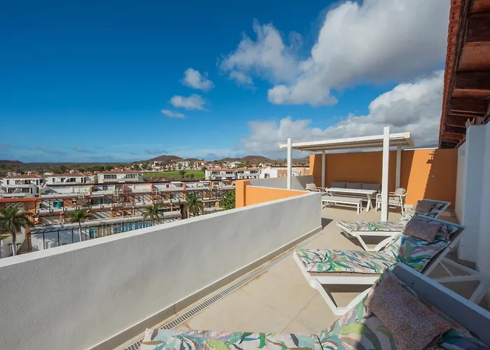 Penthouse Amarilla Golf - 7 Pools-