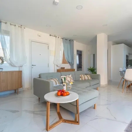 Penthouse Amarilla Golf - 7 Pools- 산미겔데아보나