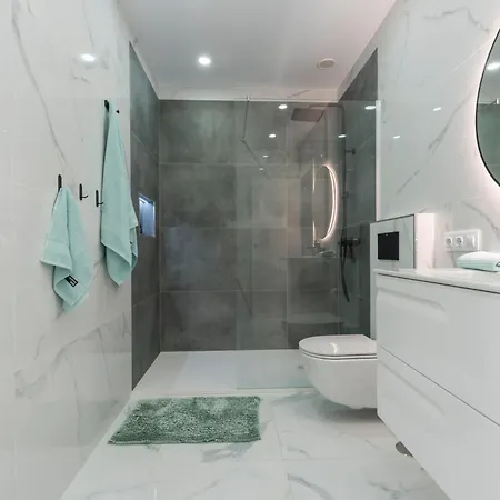 Penthouse Amarilla Golf - 7 Pools- *