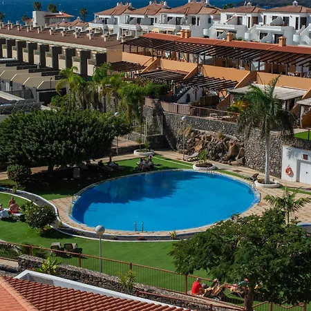 아파트 Penthouse Amarilla Golf - 7 Pools-